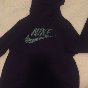 Nike sweatshirt